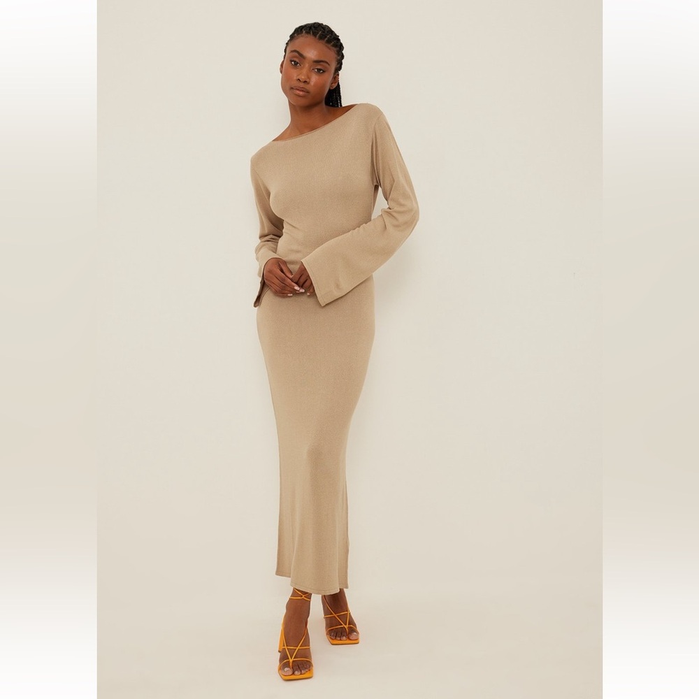 Fine knit open back detail dress